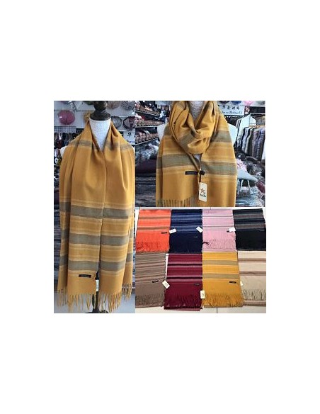 BUFANDA ESTAMPADA LINEAS MUJER