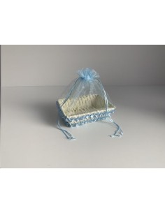 CESTA CON ORGANZA CELESTE 21.5X16.5X6.5CM