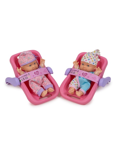 MU?ECO BEBE EN SILLA PORTABEBES EXP.6