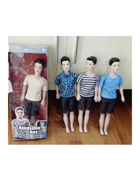 MUÑECO FASHION EN CAJA EXPOSITORA