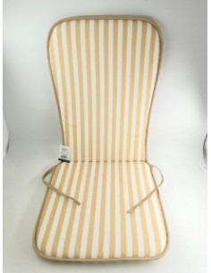 COJIN SILLA CREMA C/RESPALDO RALLAS FINAS