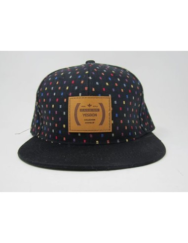 GORRA CON CUADRADITOS